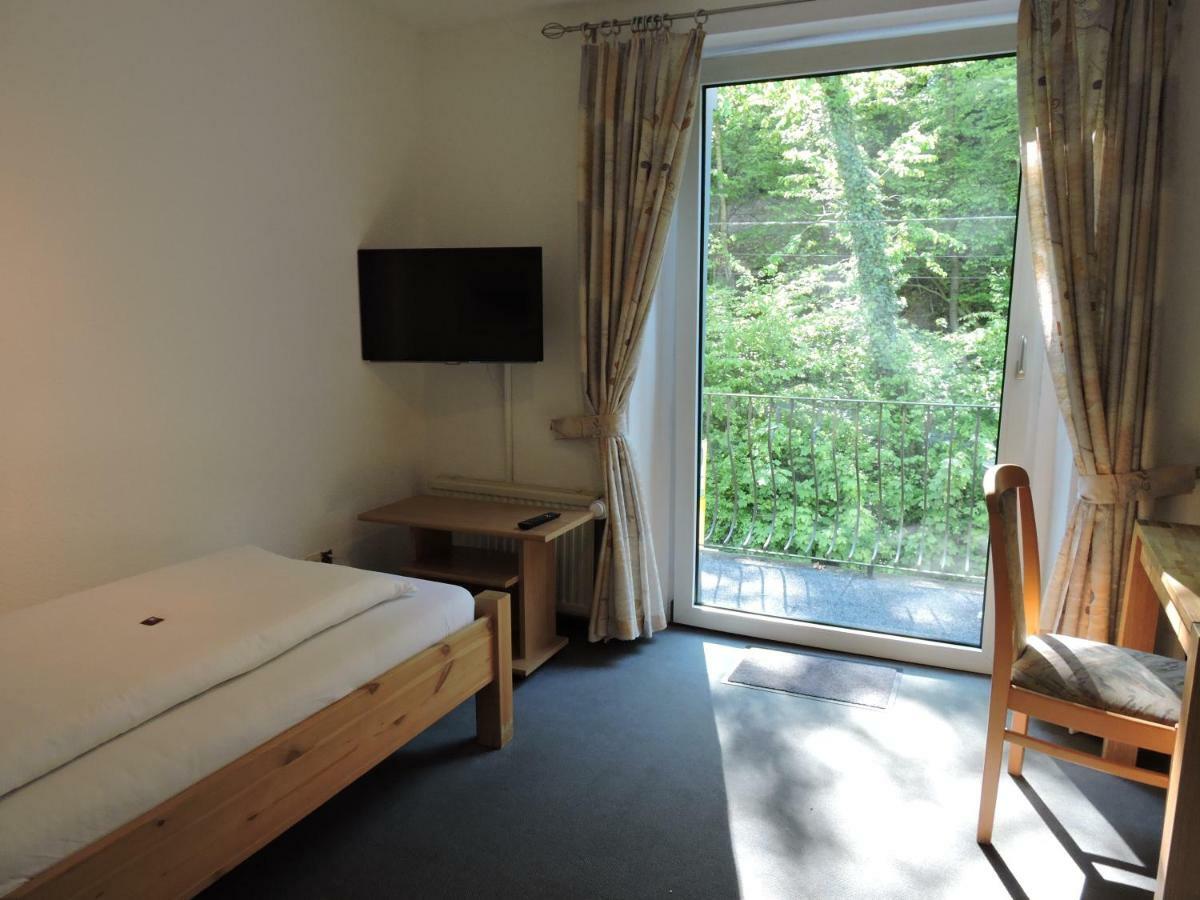 Hotel Bergische Schweiz Velbert Eksteriør bilde